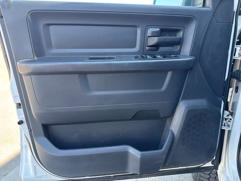 Used 2010 Dodge Ram 2500 Truck ST w/ HD Snow Plow Prep Group image 12