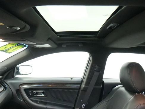 Used 2013 Ford Taurus Limited image 19