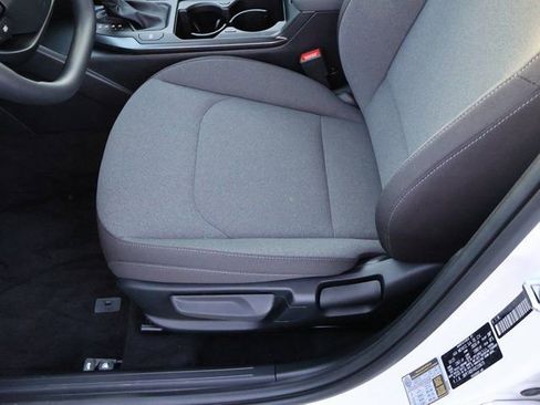 New 2025 Kia K4 LXS image 39