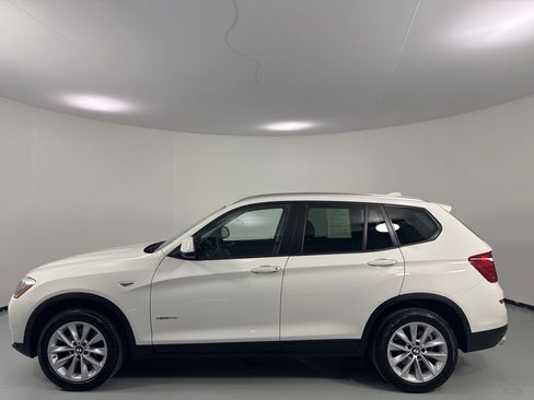 Used 2017 BMW X3 xDrive28i AWD/4WD image 4