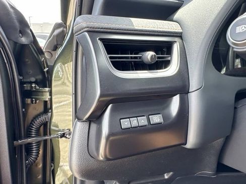 New 2026 Lexus UX 300h AWD image 31