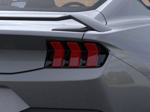 New 2026 Ford Mustang GT Premium w/ GT Performance Package RWD image 21