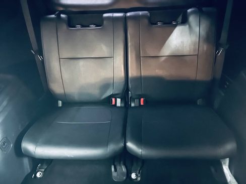 Used 2019 Mitsubishi Outlander LE FWD image 24
