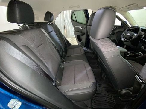 Used 2023 Buick Envision Preferred AWD/4WD image 31