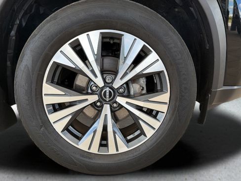 Certified 2023 Nissan Rogue SV AWD/4WD image 22
