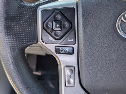 Used 2014 Toyota Tacoma 4x4 Double Cab w/ TRD Sport Package image 21