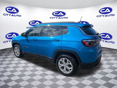 Used 2024 Jeep Compass Latitude image 7