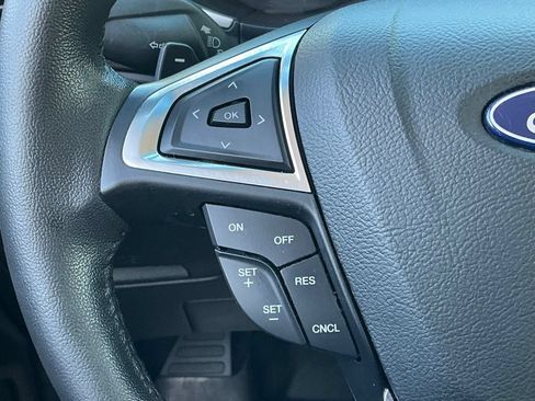 Used 2018 Ford Edge SEL w/ Equipment Group 201A FWD image 34