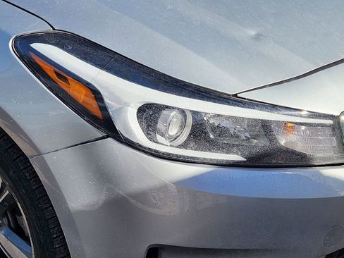 Used 2018 Kia Forte LX w/ LX Popular Package image 22