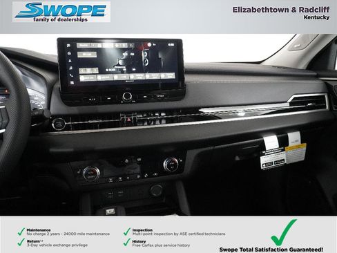 New 2026 Mitsubishi Outlander SE image 17