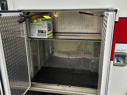 Used 2011 Chevrolet Express 4500 w/ Ambulance Package RWD image 23