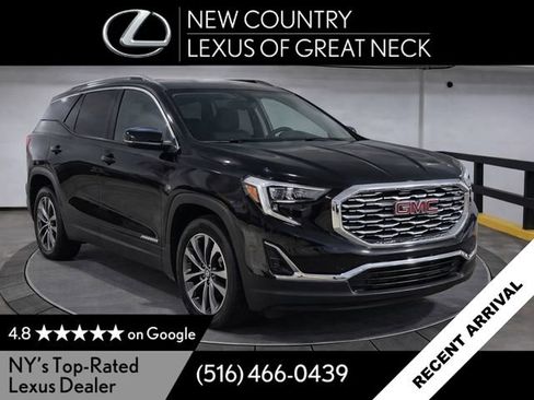 Used 2018 GMC Terrain SLT w/ Preferred Package image 1
