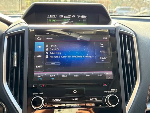 Used 2019 Subaru Crosstrek 2.0i Limited w/ Moonroof Package w/Navigation image 23