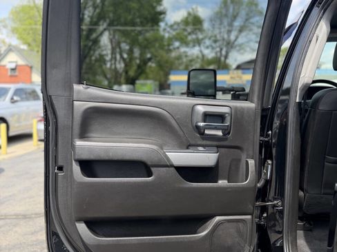 Used 2019 Chevrolet Silverado 3500 LTZ w/ Duramax Plus Package image 11