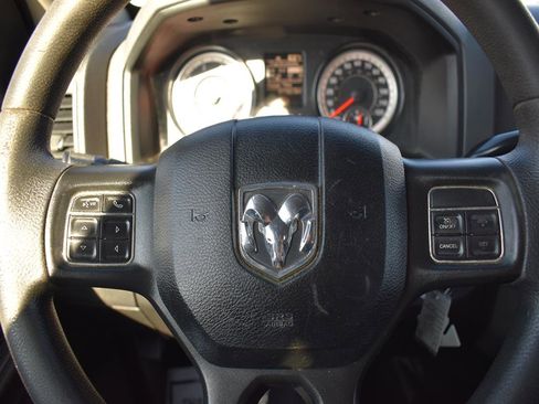 Used 2018 RAM 3500 Tradesman image 15