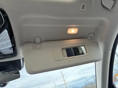 Used 2021 BMW X7 xDrive40i w/ Premium Package image 61