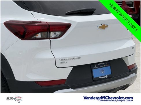 Certified 2025 Chevrolet TrailBlazer LT AWD/4WD image 6