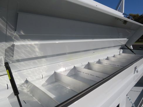 New 2023 RAM 4500 Tradesman w/ Chrome Appearance Group image 12