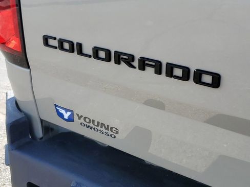 Used 2021 Chevrolet Colorado ZR2 w/ ZR2 Dusk Special Edition image 30