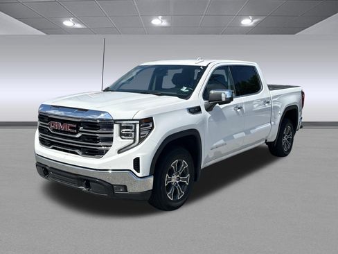 Used 2025 GMC Sierra 1500 SLT RWD image 7