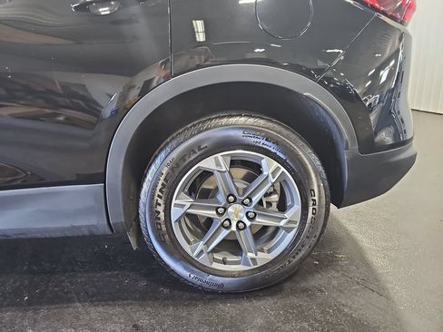 Used 2025 Chevrolet Blazer LT AWD/4WD image 33
