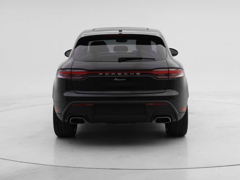 Used 2025 Porsche Macan AWD/4WD image 7