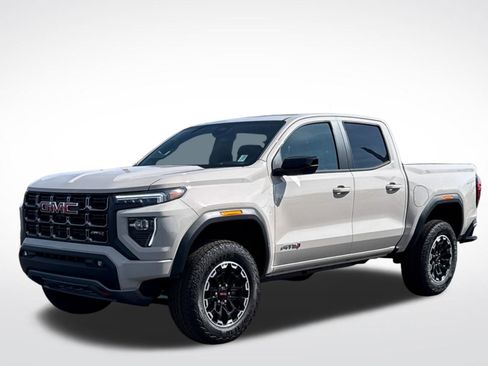 New 2026 GMC Canyon AT4 AWD/4WD image 3