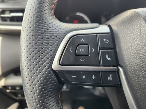 Certified 2022 Toyota Sienna XSE FWD image 28