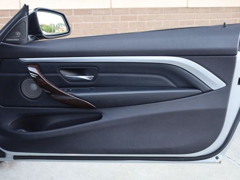 Used 2014 BMW 435i Convertible RWD image 24