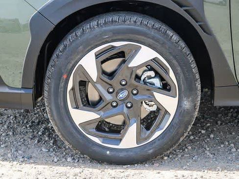 Certified 2025 Subaru Crosstrek 2.5i Limited AWD/4WD image 9