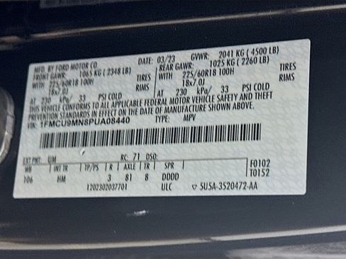 Used 2023 Ford Escape ST-Line AWD/4WD image 12