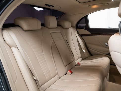 Used 2015 Mercedes-Benz S 550 Sedan image 22