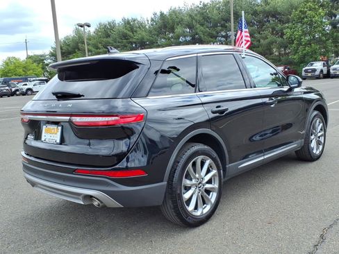 Used 2022 Lincoln Corsair AWD w/ Premium Package image 6