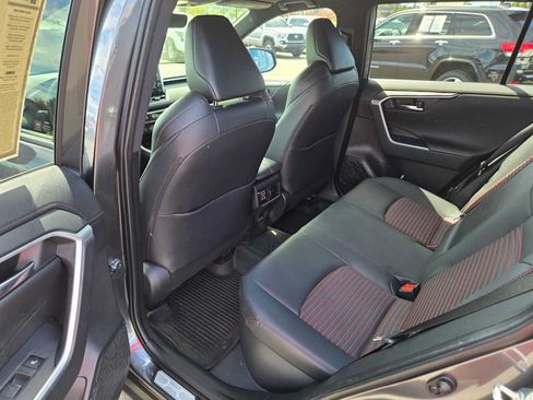 Used 2022 Toyota RAV4 XSE w/ Weather Package AWD/4WD image 18