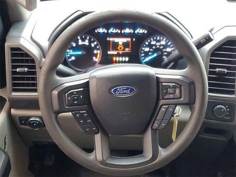 Used 2022 Ford F250 XL w/ STX Appearance Package image 26