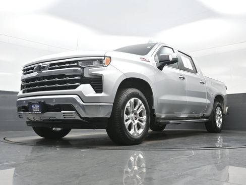Used 2022 Chevrolet Silverado 1500 LTZ w/ LTZ Premium Package AWD/4WD image 28