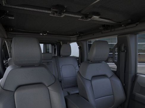 New 2025 Ford Bronco Big Bend w/ Black Diamond Package image 12