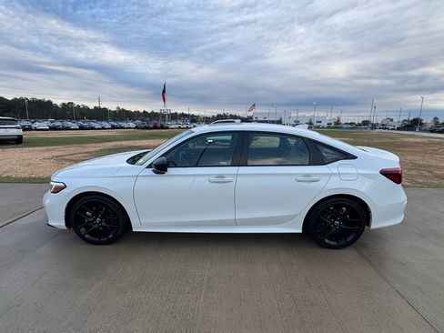 Certified 2026 Honda Civic Sport image 5