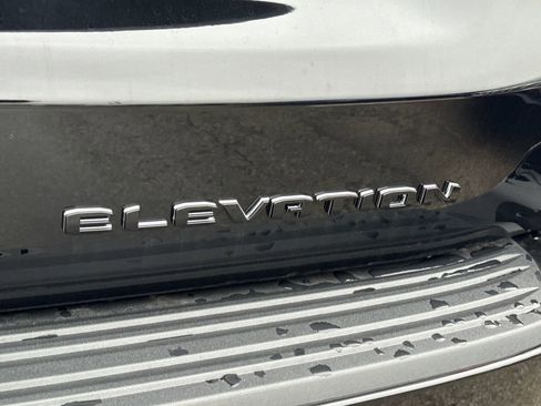 New 2026 GMC Yukon XL Elevation w/ Elevation Premium Package image 5