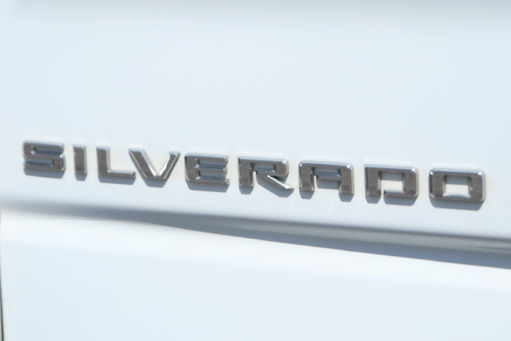 Used 2019 Chevrolet Silverado 1500 LTZ AWD/4WD image 47