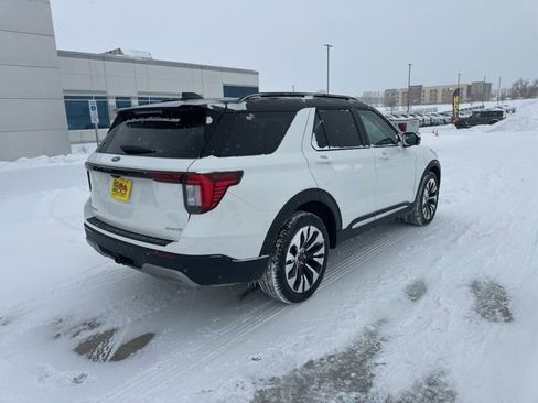 New 2026 Ford Explorer Platinum w/ LUX Leather Package AWD/4WD image 3