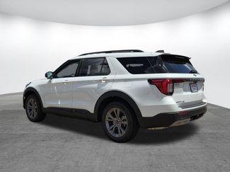 New 2026 Ford Explorer Active w/ Active Comfort Package AWD/4WD video 3