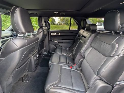 Used 2020 Ford Explorer ST w/ ST Street Pack AWD/4WD image 35