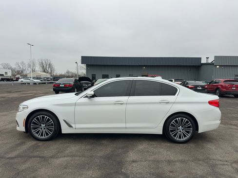 Used 2017 BMW 530i xDrive image 6