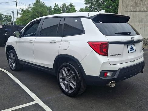 Used 2023 Honda Passport EX-L image 4