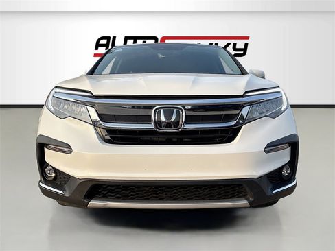 Used 2022 Honda Pilot Touring image 2