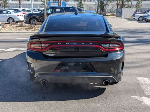 Used 2017 Dodge Charger R/T Scat Pack w/ Dynamics Package image 4