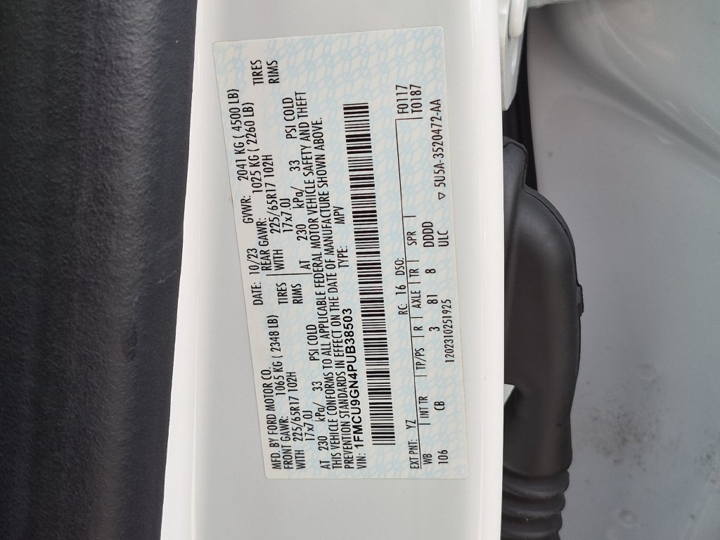 Certified 2023 Ford Escape Active AWD/4WD image 44