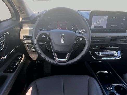 Used 2024 Lincoln Corsair FWD w/ Equipment Group 101A image 5