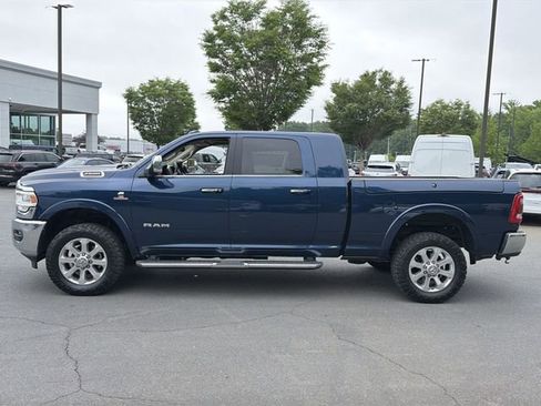 Used 2022 RAM 2500 Laramie AWD/4WD image 10